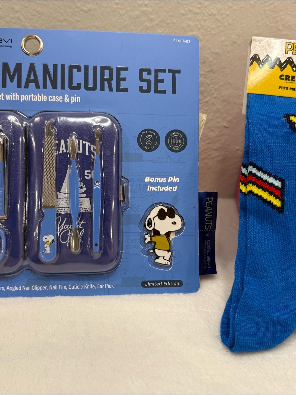 Peanuts Snoopy Flying Ace Manicure Set & Crew Socks Bundle